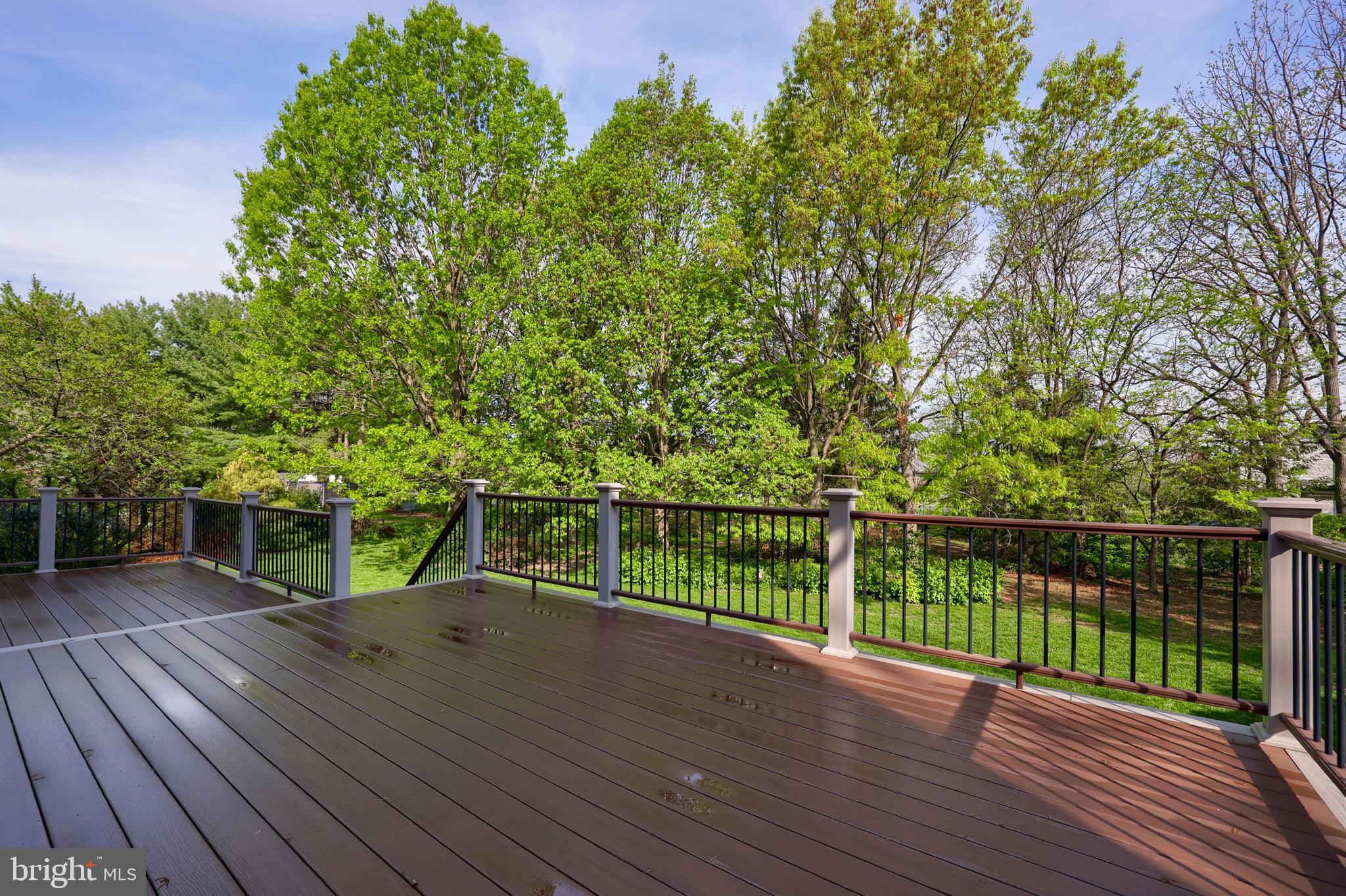 23 FOX RUN ROAD