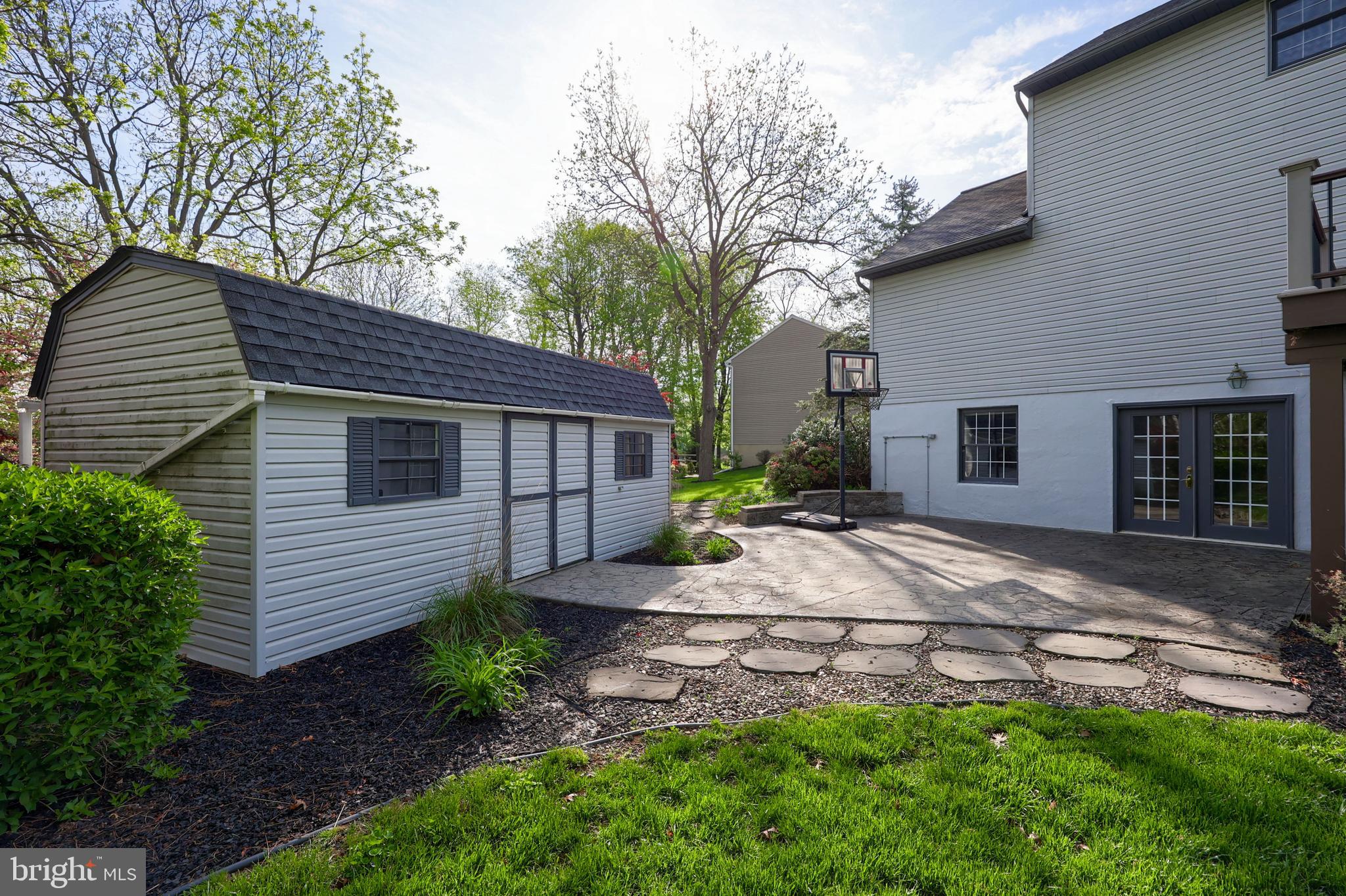 23 FOX RUN ROAD