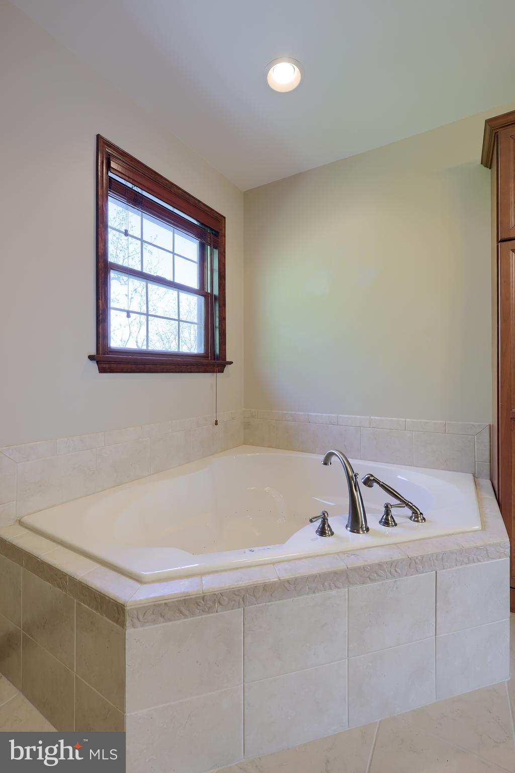 23 FOX RUN ROAD