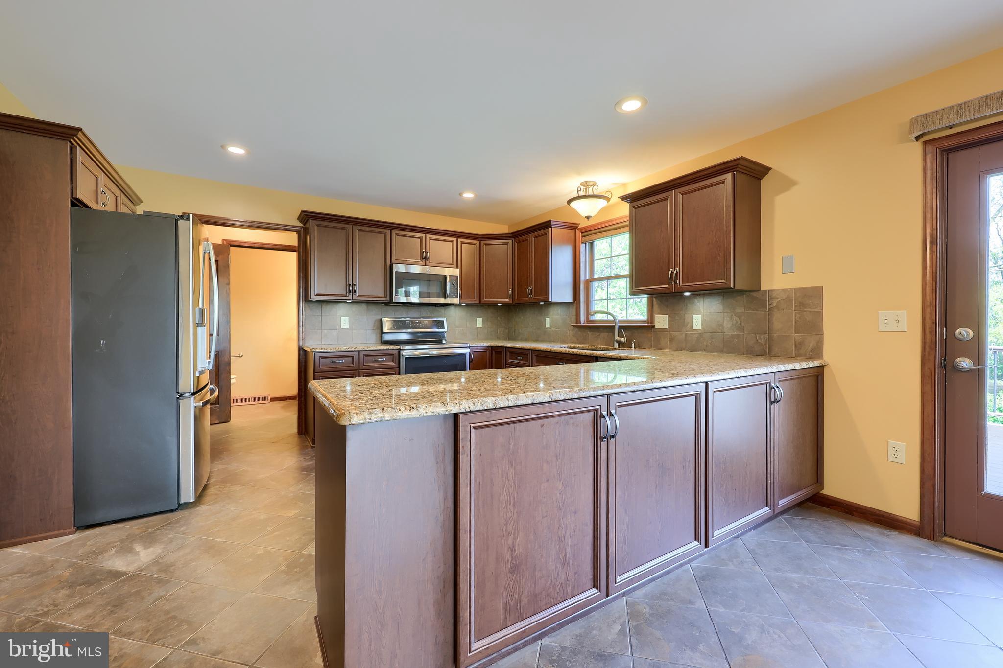 23 FOX RUN ROAD
