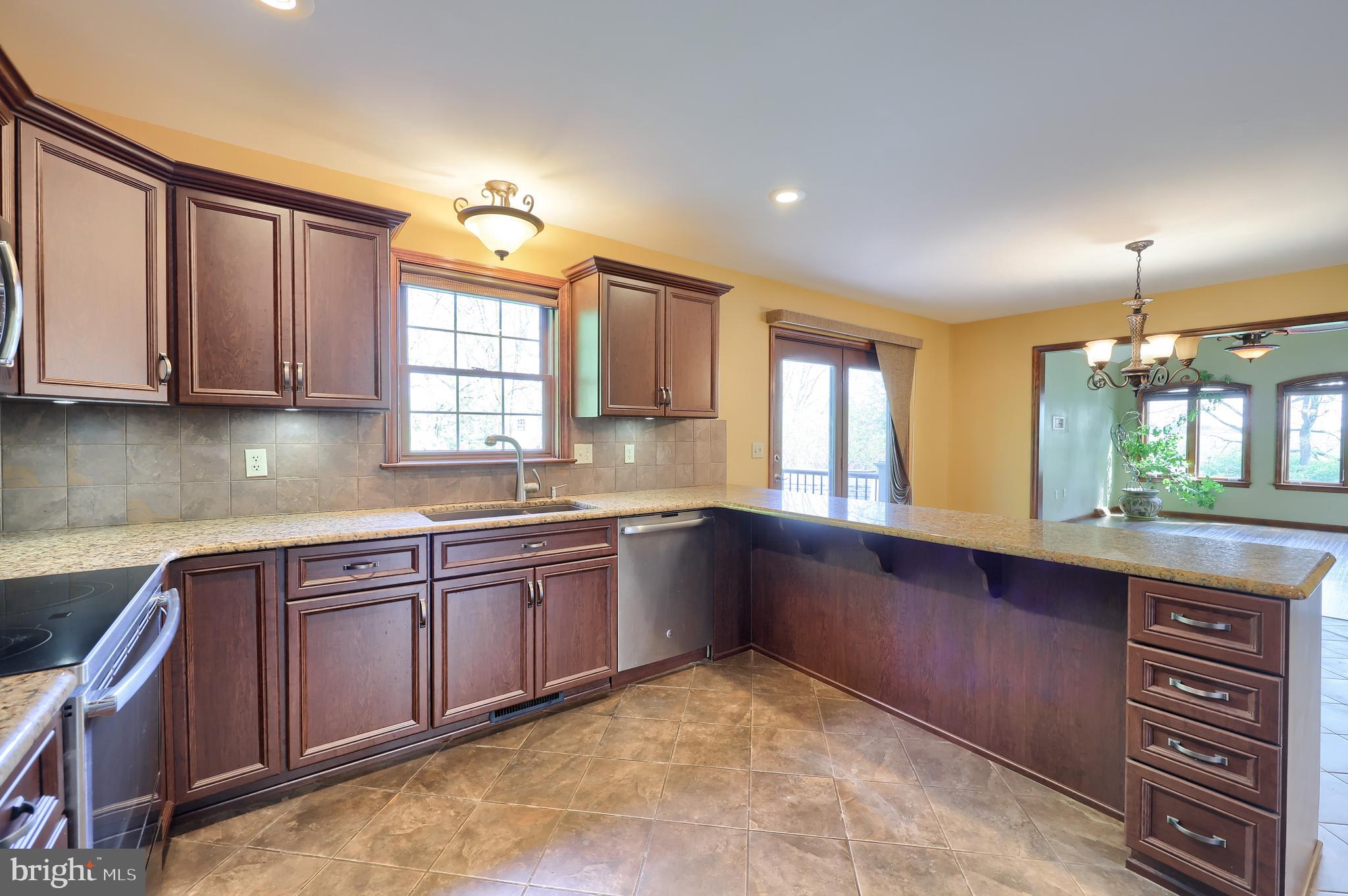 23 FOX RUN ROAD