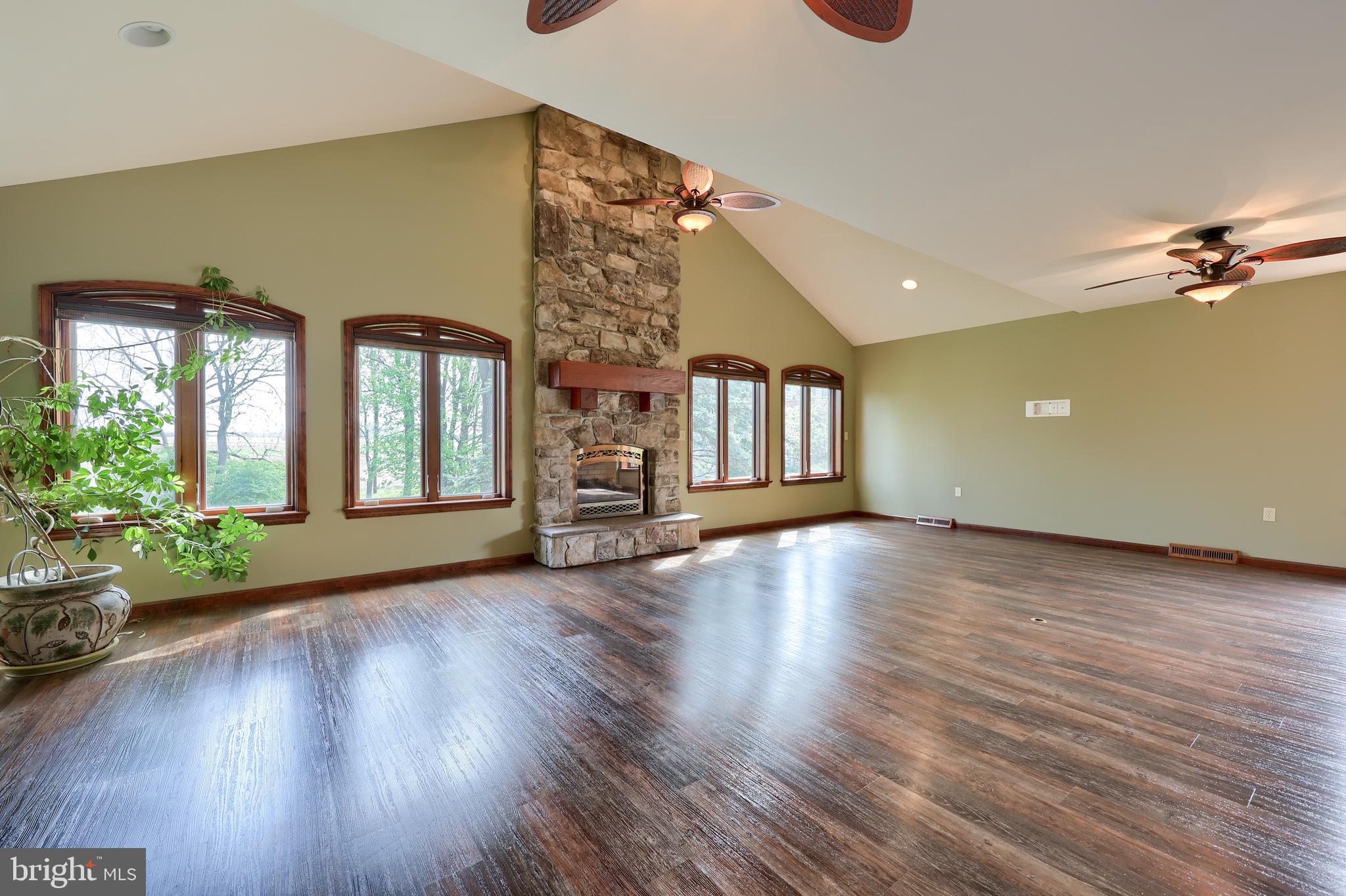 23 FOX RUN ROAD