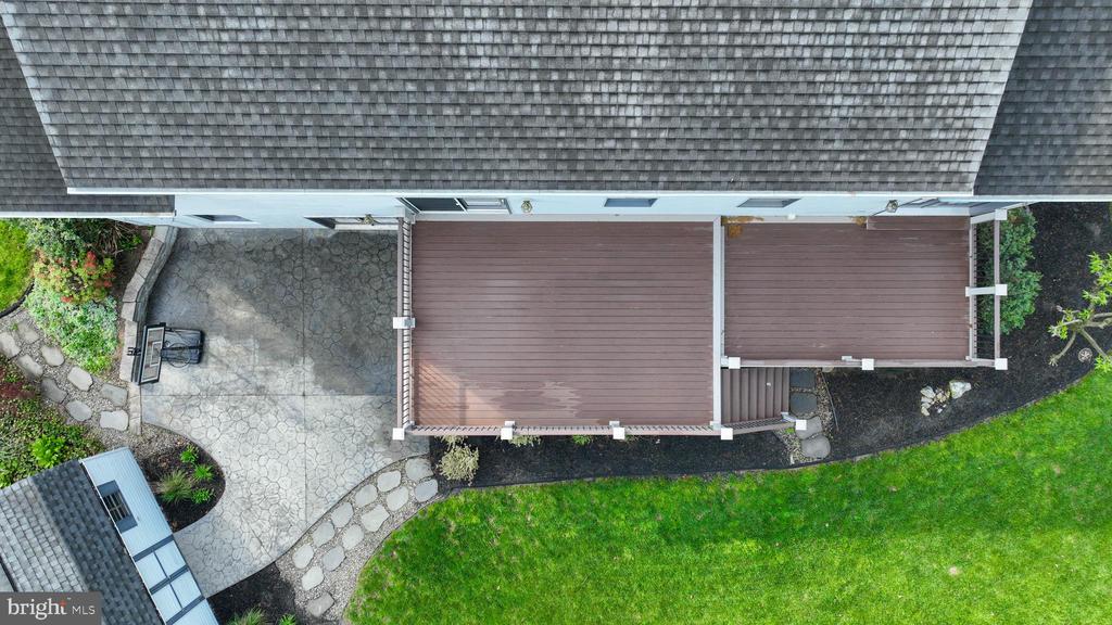 23 FOX RUN ROAD