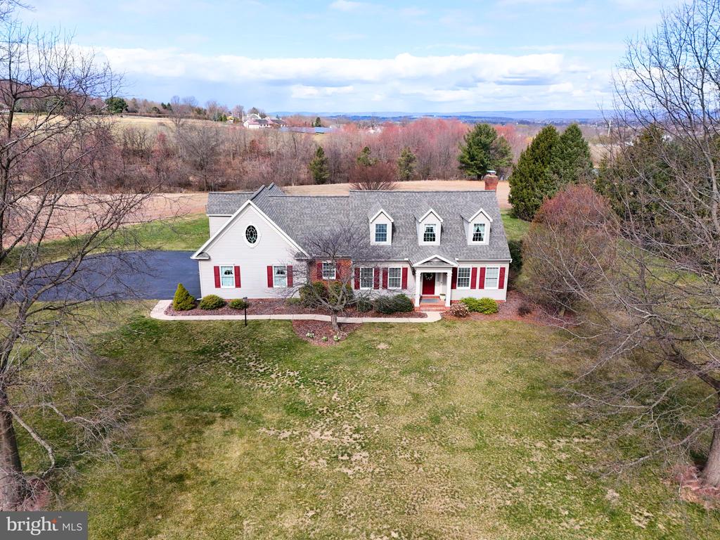 173 LAWN ROAD
