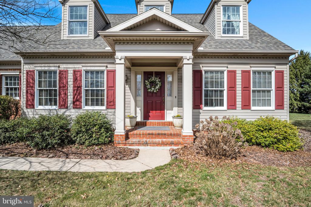 173 LAWN ROAD