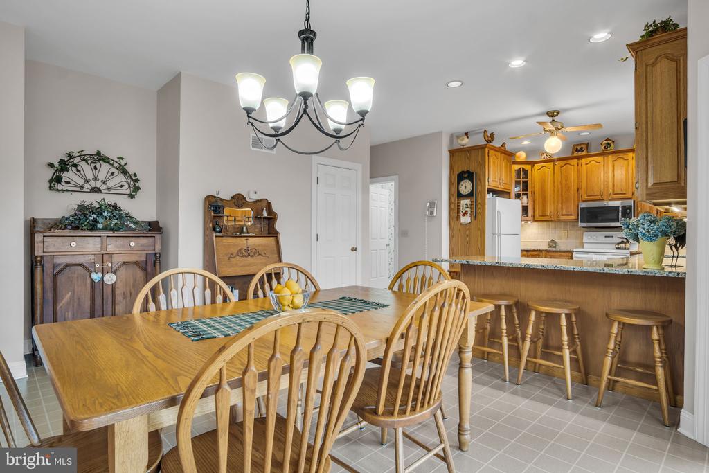 173 LAWN ROAD