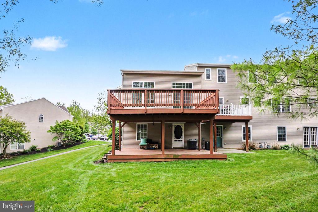 108 WOODSIDE COURT