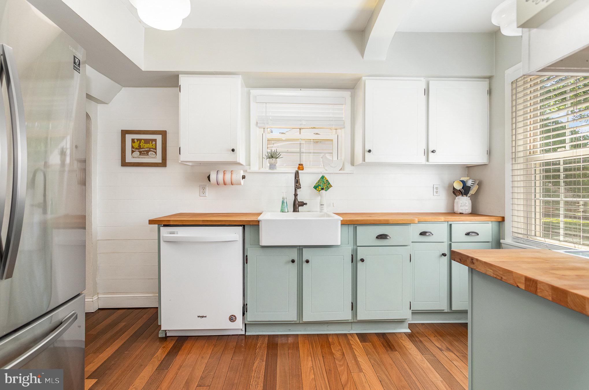 129 N FINDLAY STREET