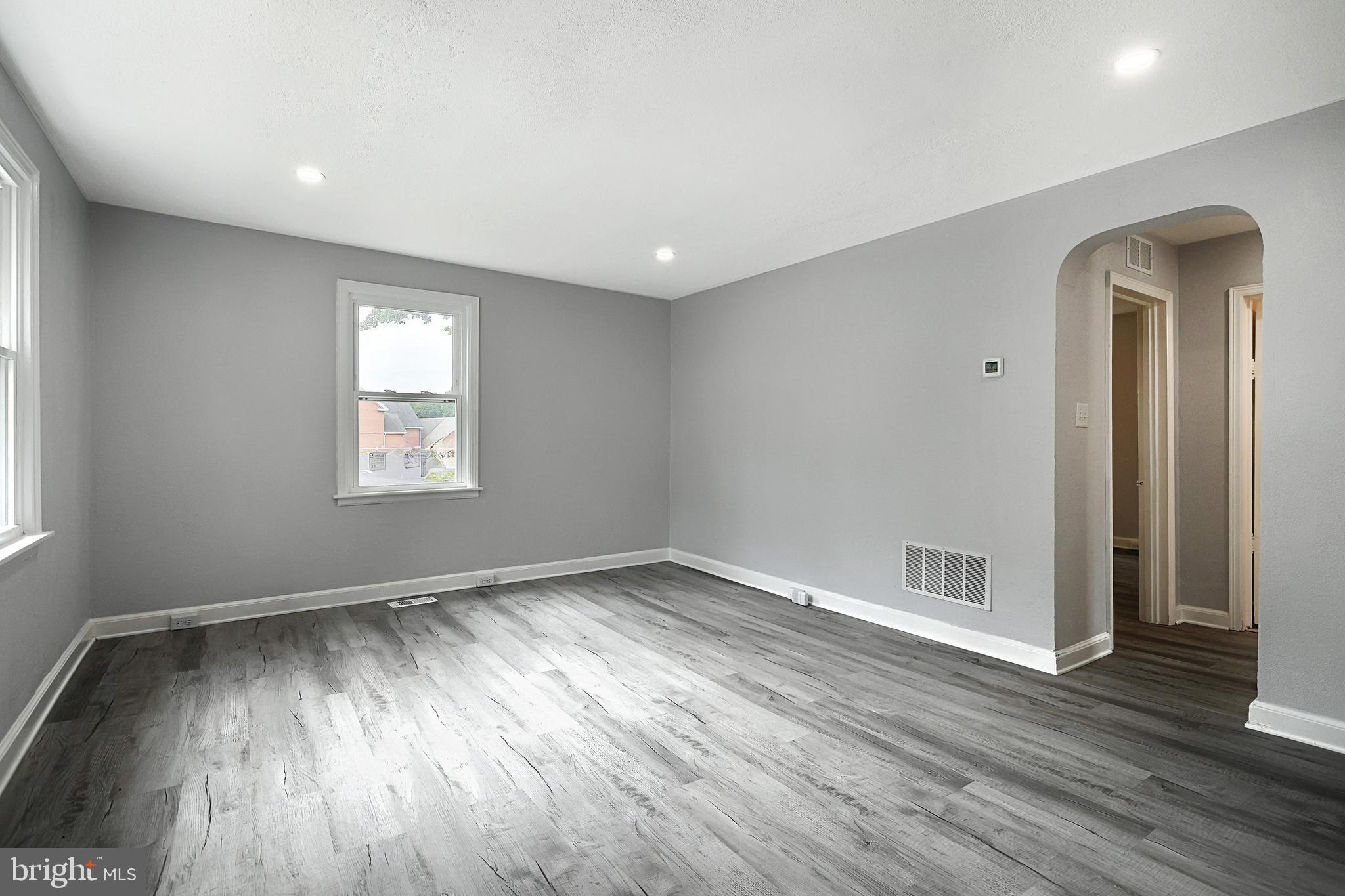 2636 N SHERMAN STREET