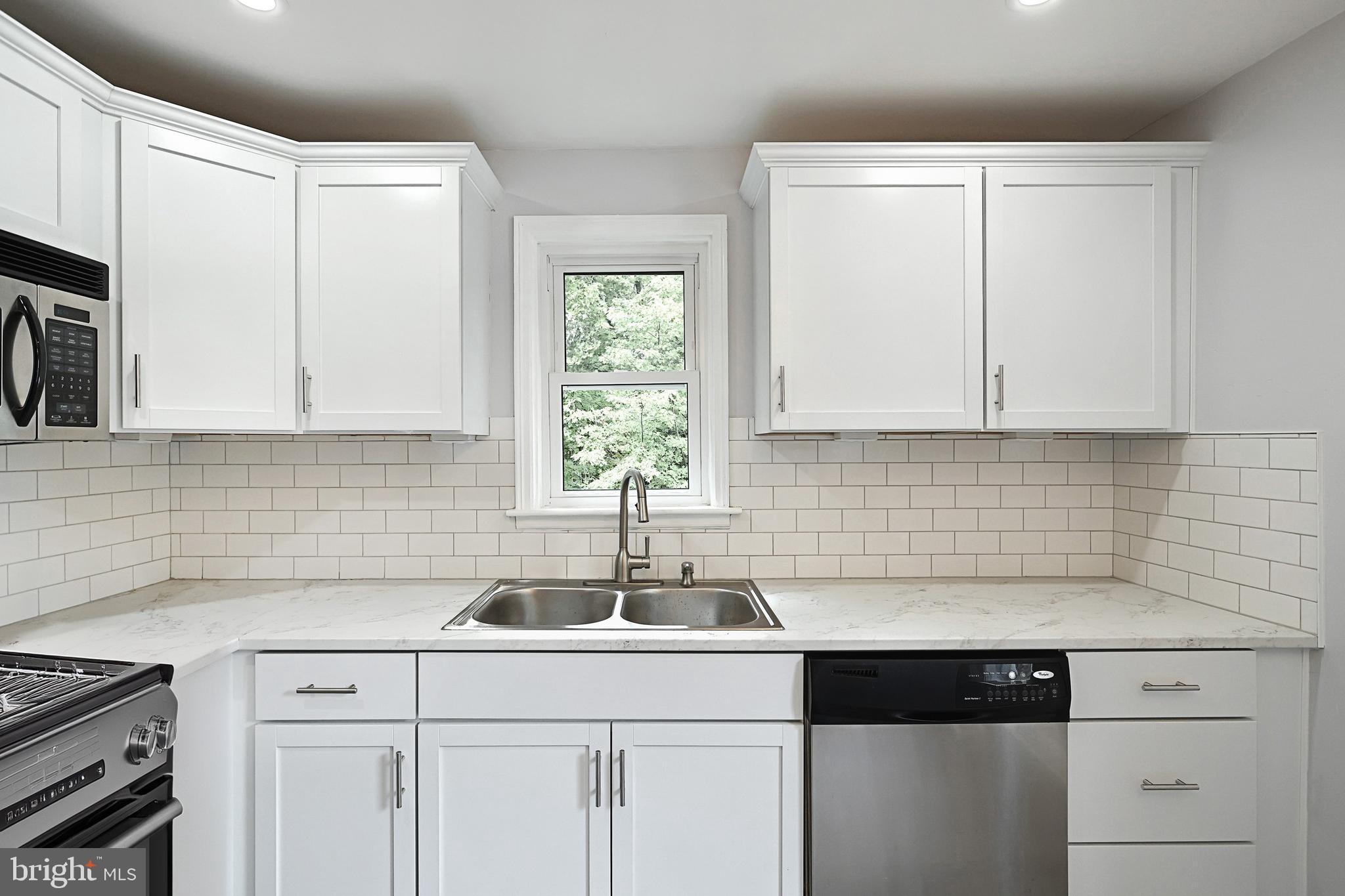 2636 N SHERMAN STREET