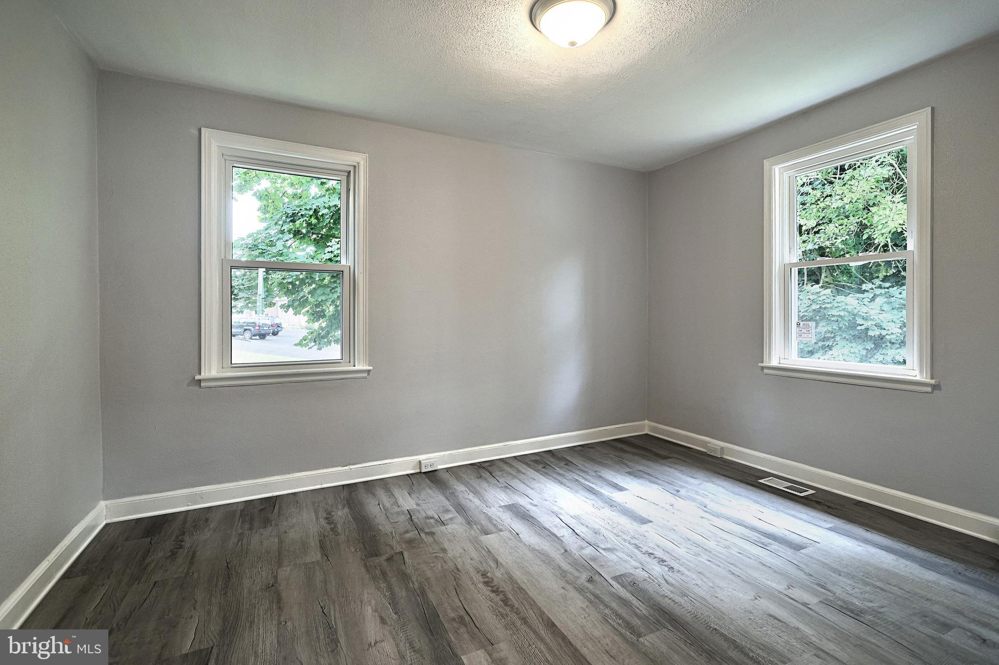 2636 N SHERMAN STREET