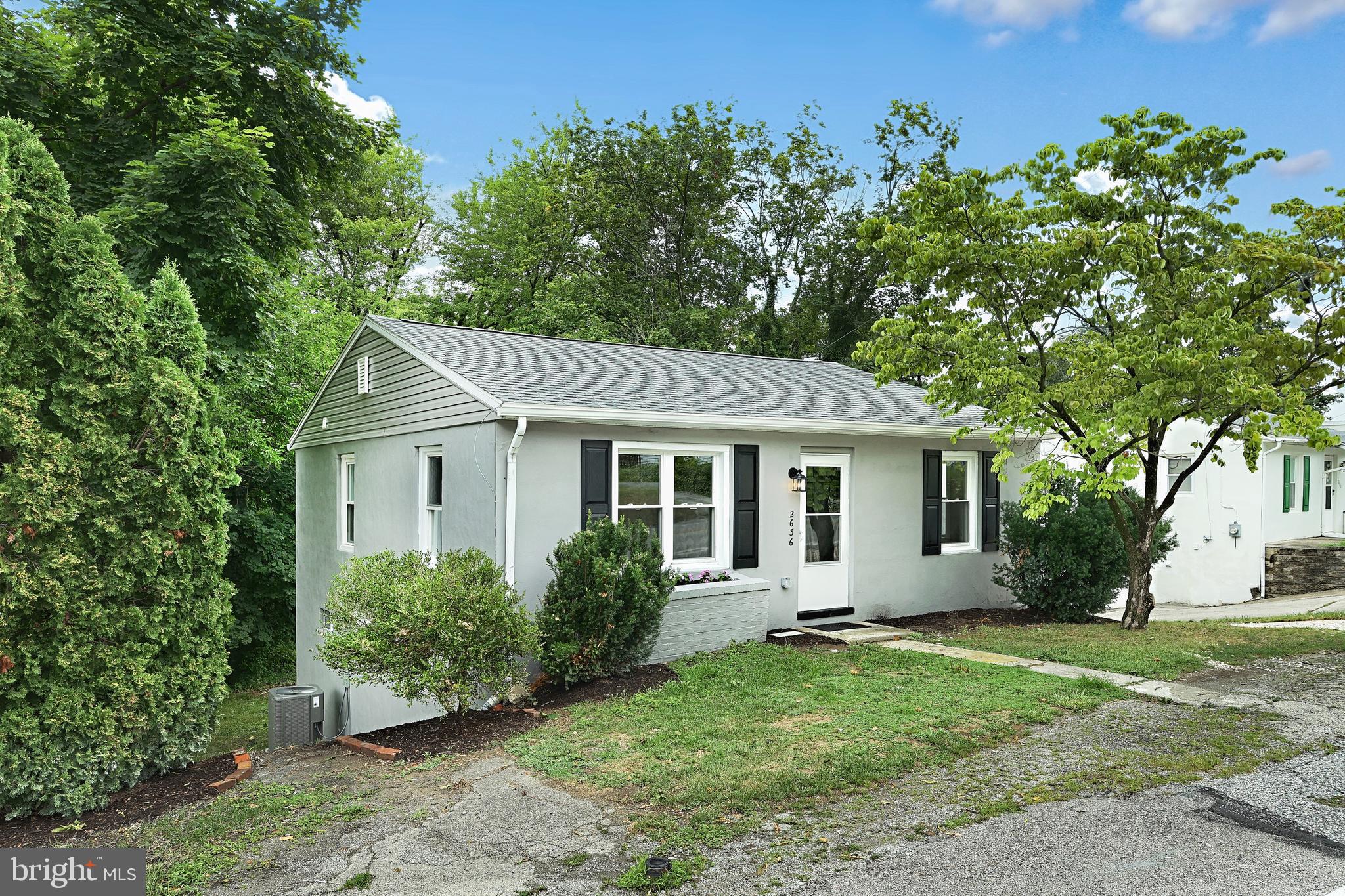 2636 N SHERMAN STREET