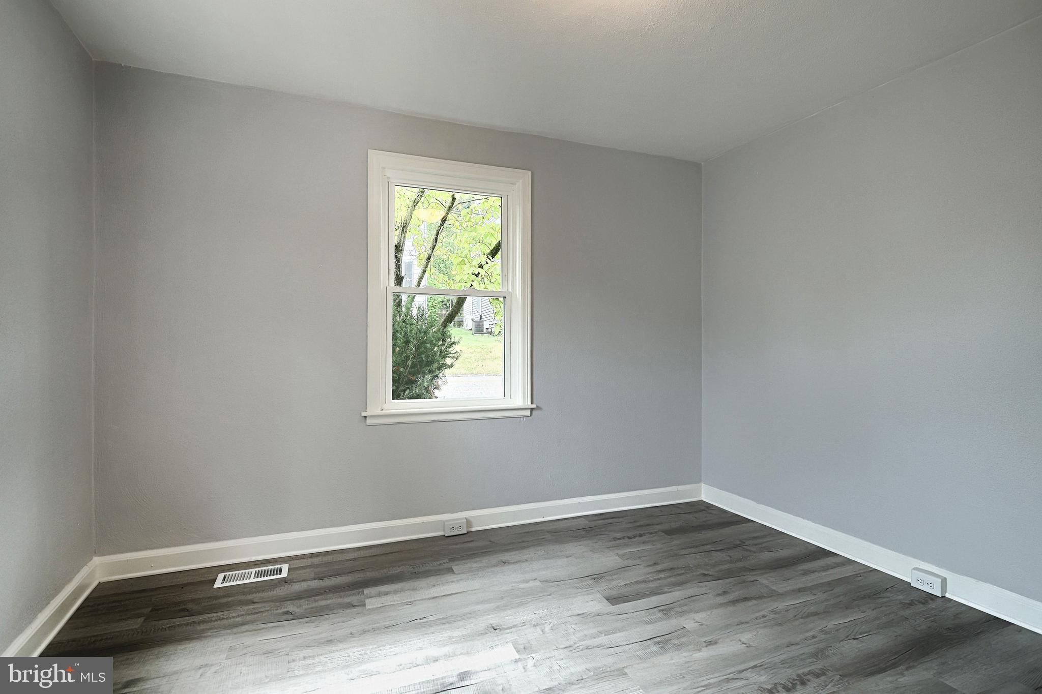 2636 N SHERMAN STREET