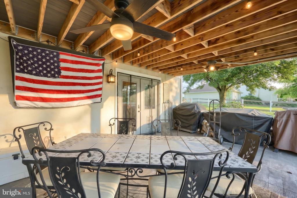 1018 TRINITY ROAD