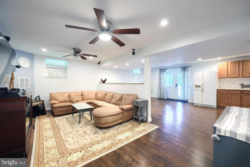 1018 TRINITY ROAD