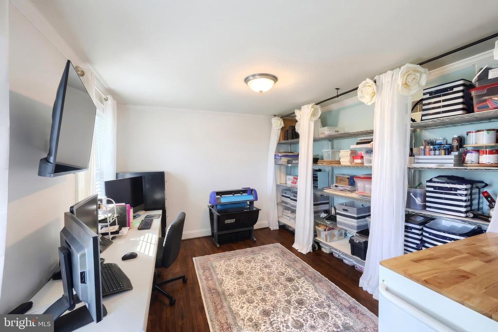 1018 TRINITY ROAD