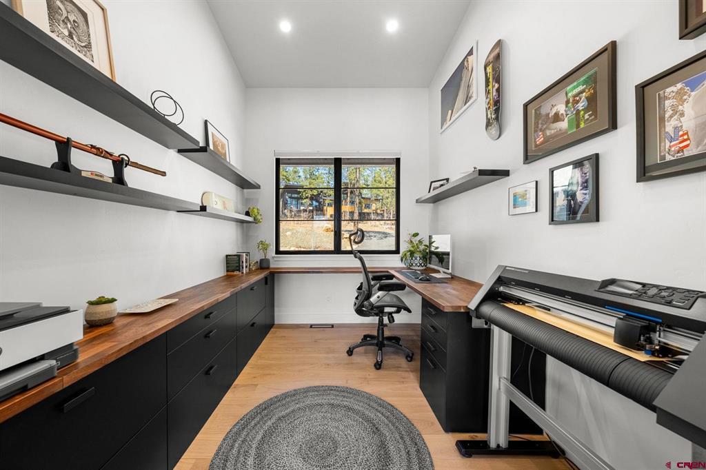 26 Boulder View Drive