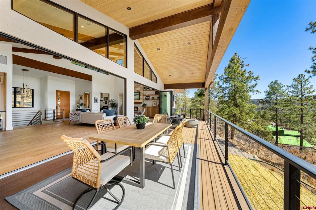 26 Boulder View Drive