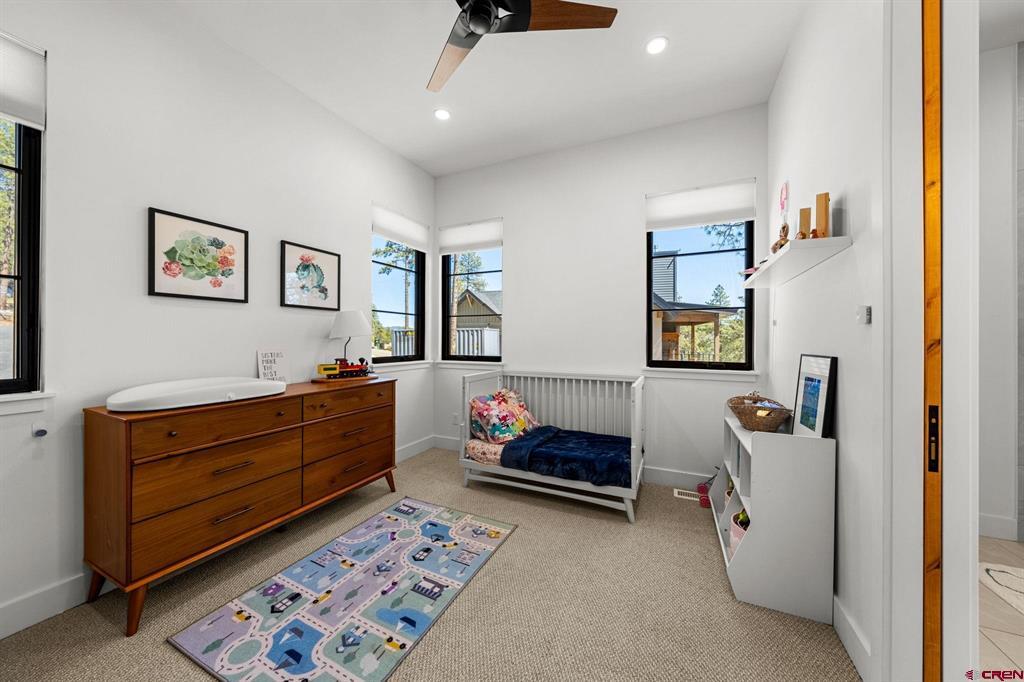 26 Boulder View Drive