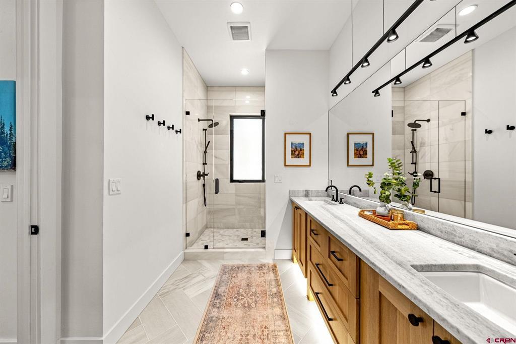 26 Boulder View Drive