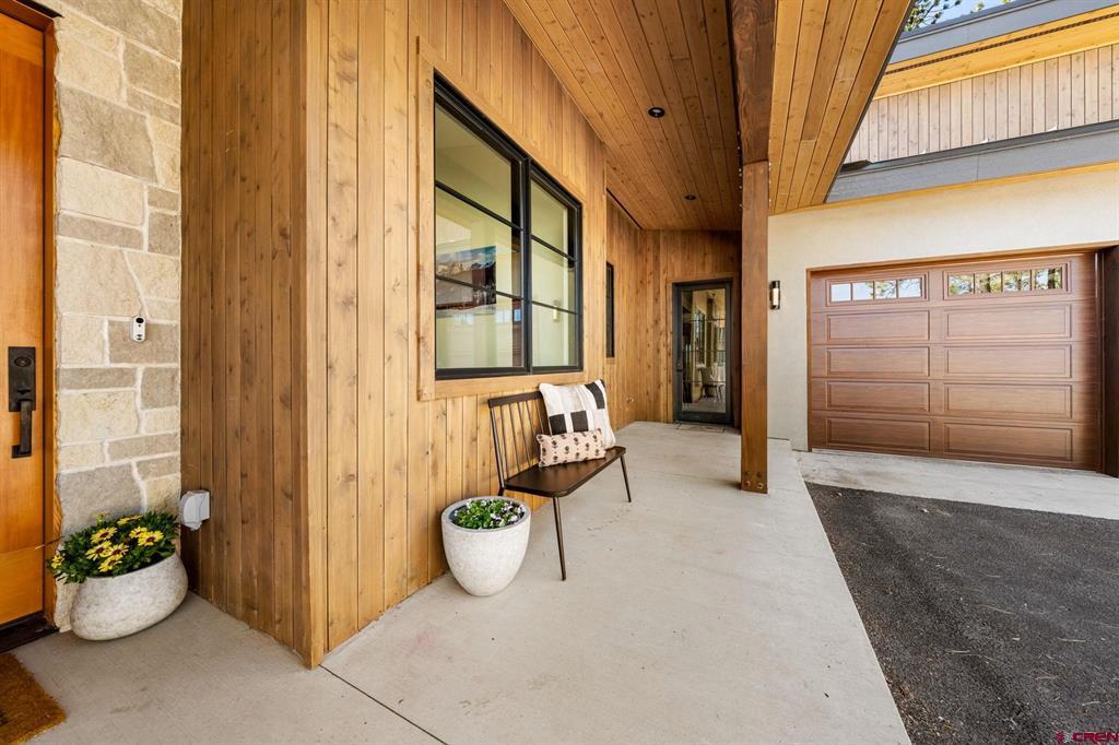 26 Boulder View Drive