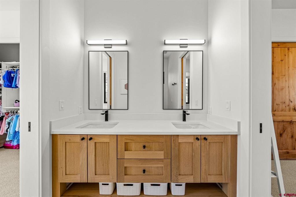 26 Boulder View Drive