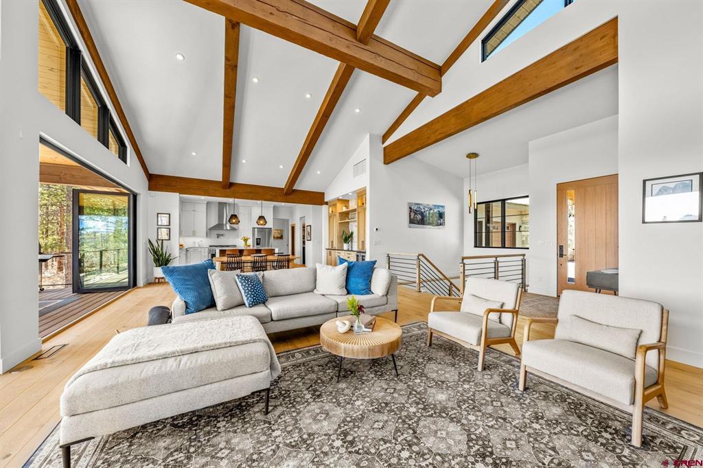 26 Boulder View Drive