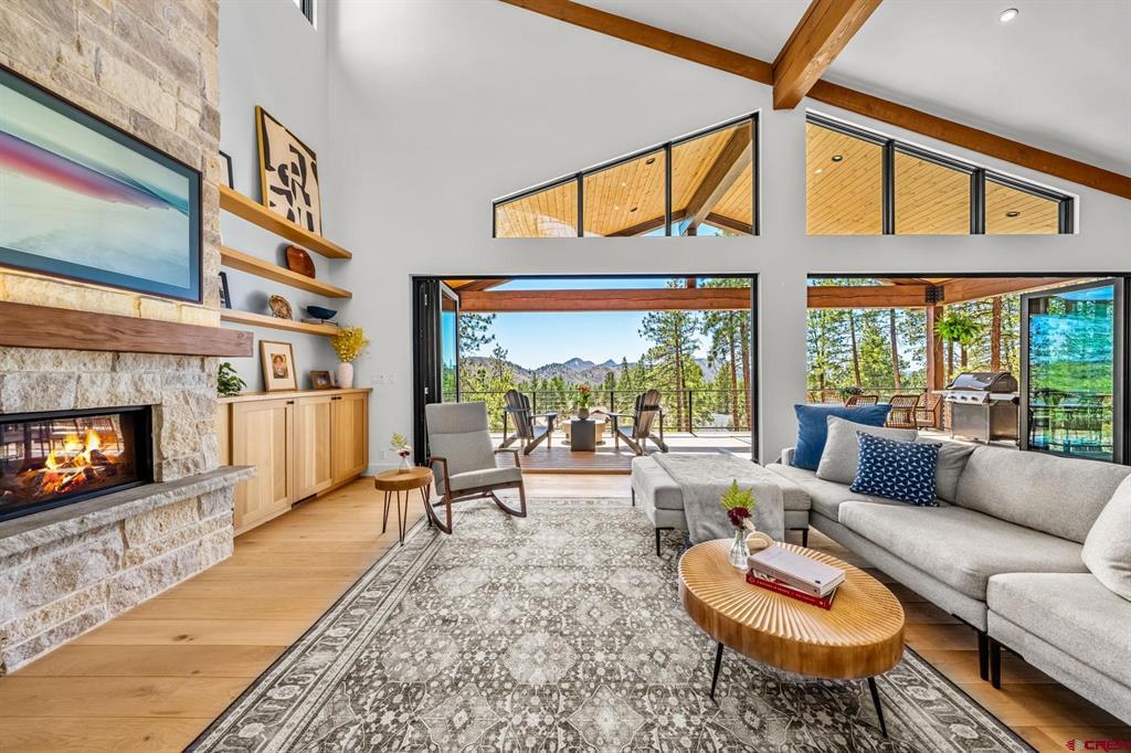 26 Boulder View Drive