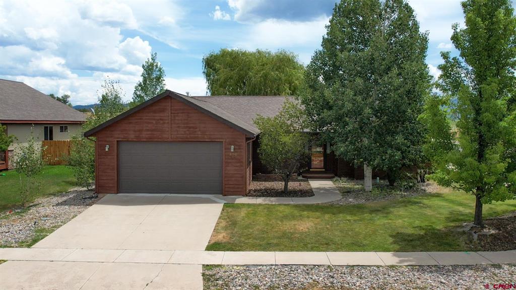 600 Magnolia Court