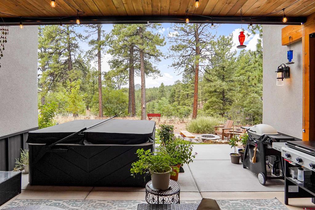 250 Edgemont Meadows Road