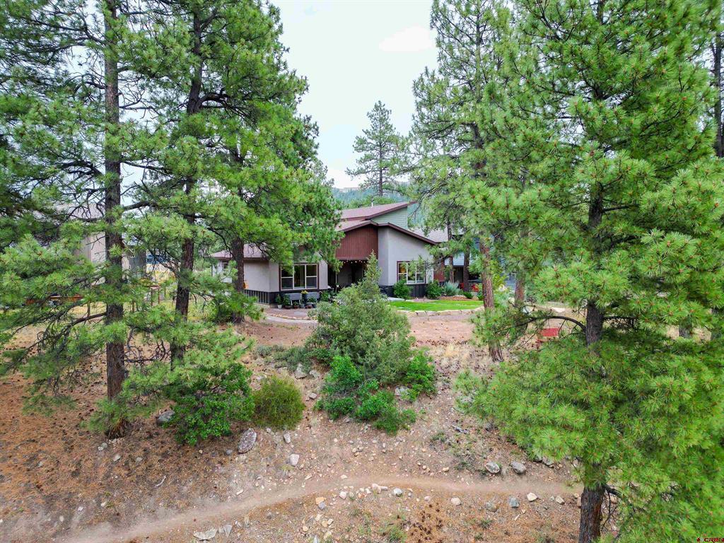 250 Edgemont Meadows Road