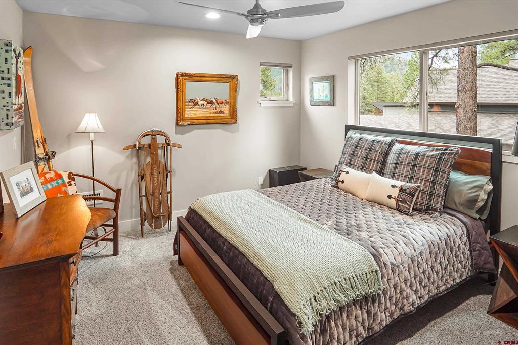 250 Edgemont Meadows Road