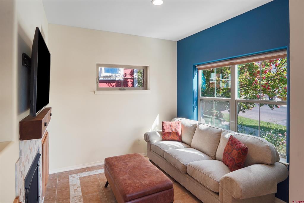 409 Confluence Avenue