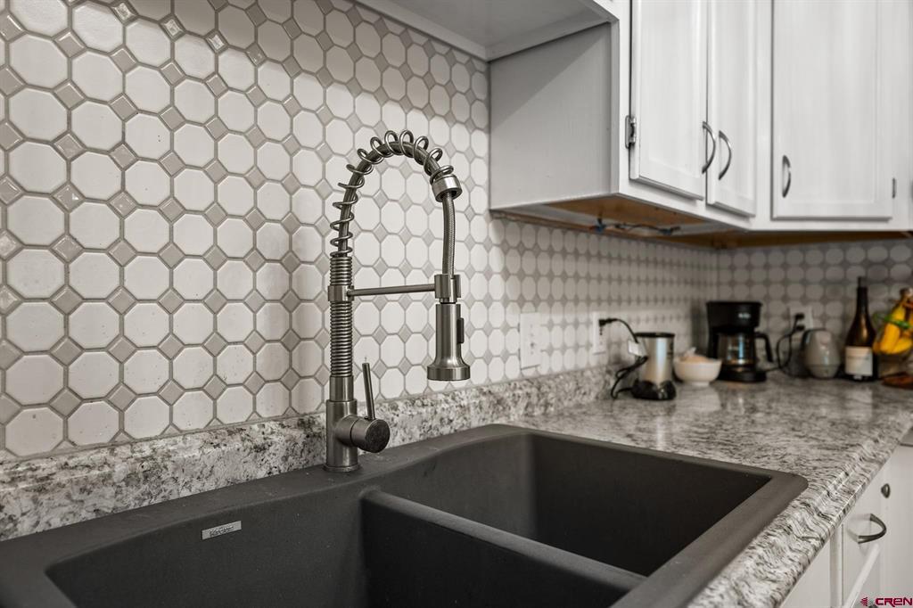 129 & 131 Loretta Court