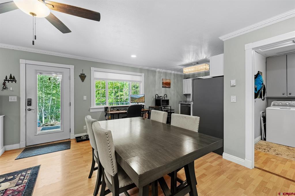 129 & 131 Loretta Court