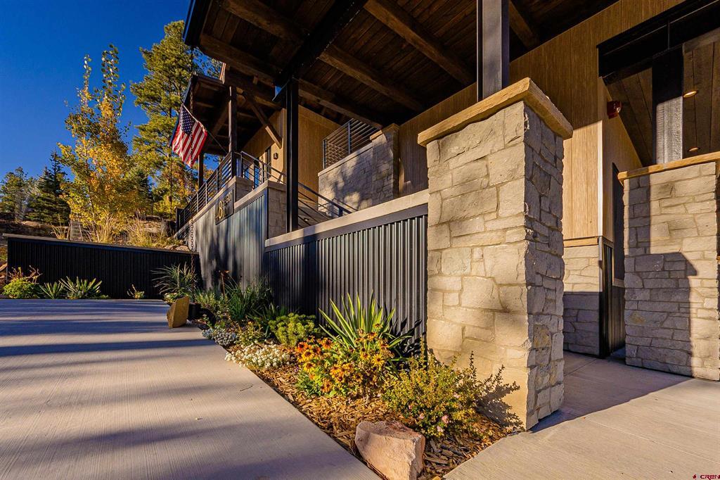 48 Sego Lily Court