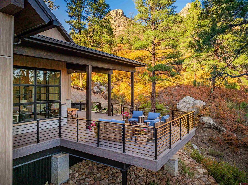 48 Sego Lily Court