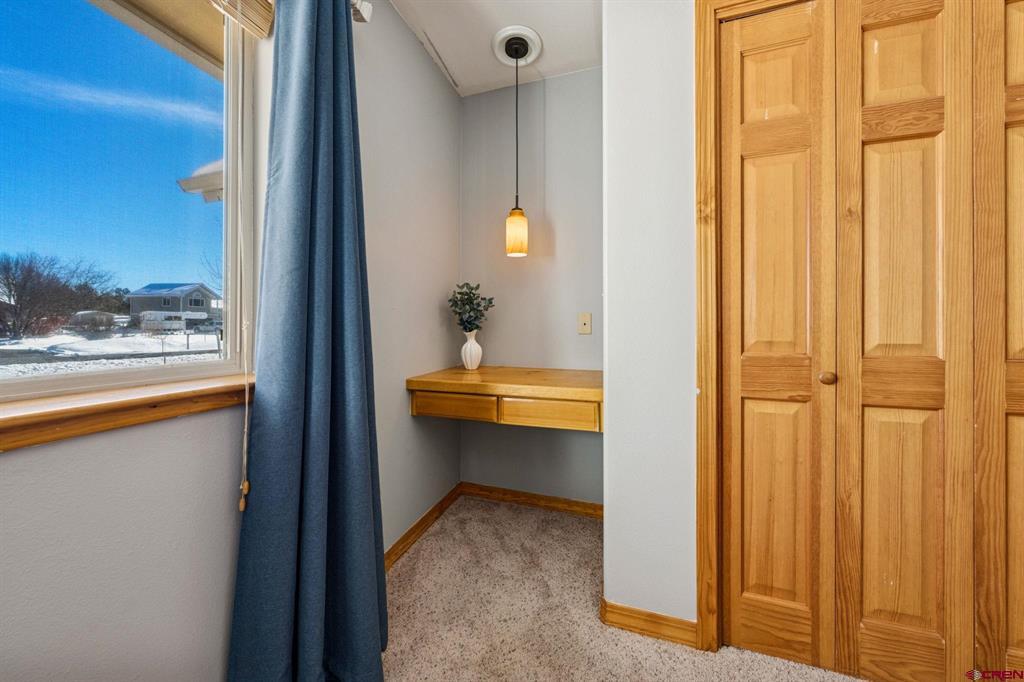 461 Knolls Circle