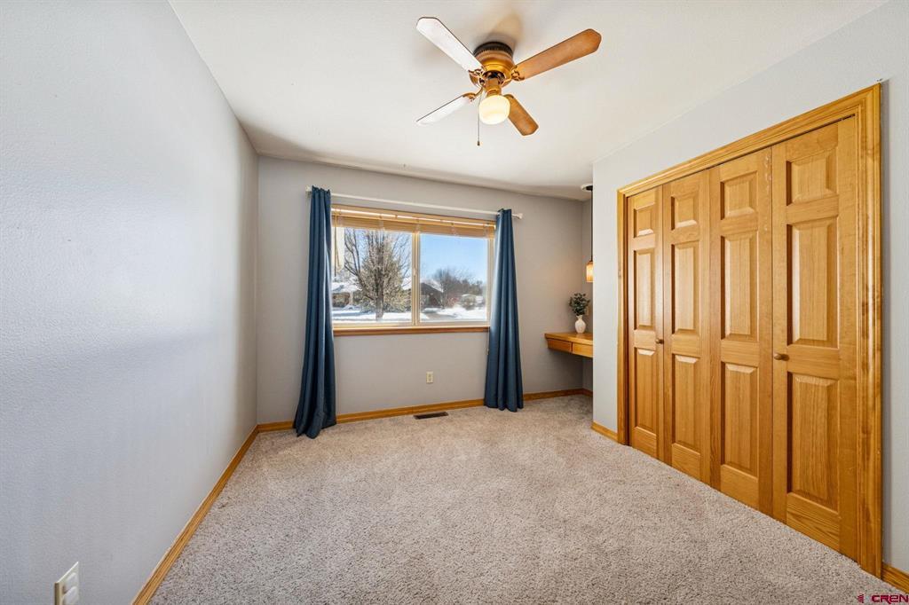 461 Knolls Circle