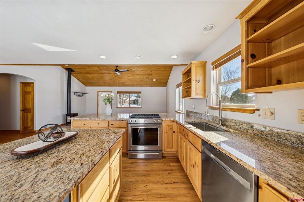 461 Knolls Circle
