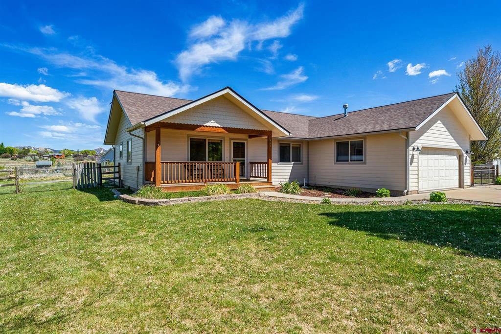 461 Knolls Circle