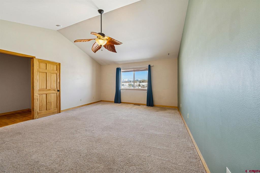 461 Knolls Circle