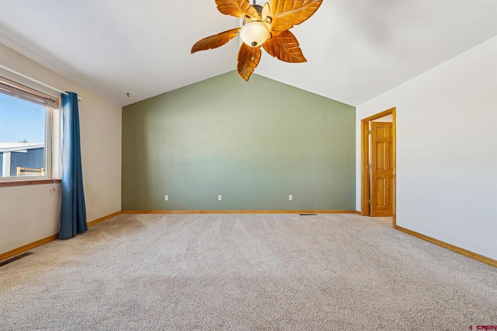 461 Knolls Circle