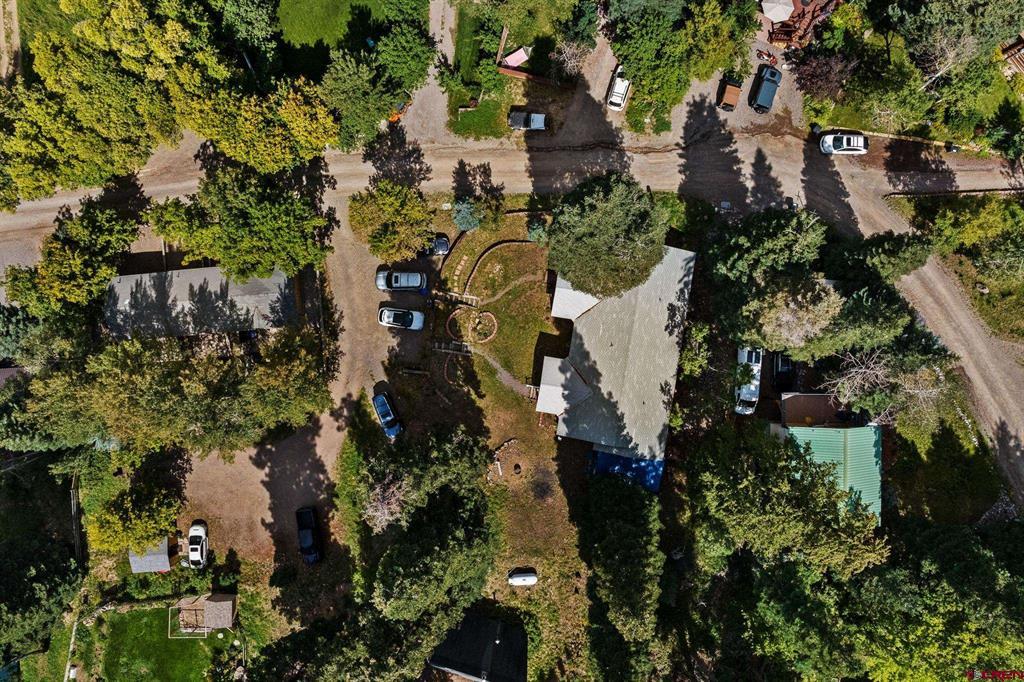 129 & 131 Loretta Court
