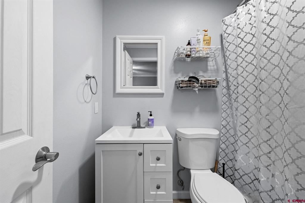 129 & 131 Loretta Court