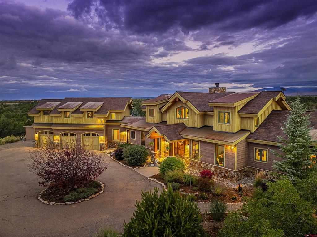 559 Miramonte Drive