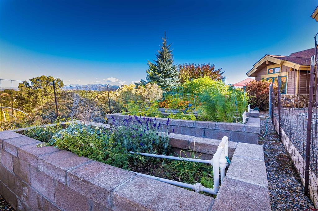 559 Miramonte Drive
