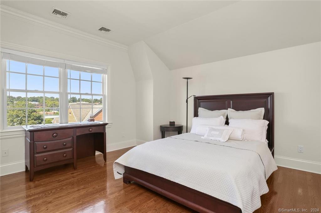 6 Maple Street 6