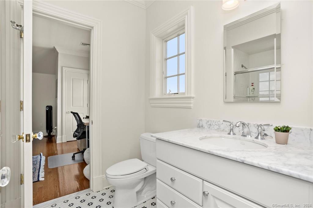6 Maple Street 6