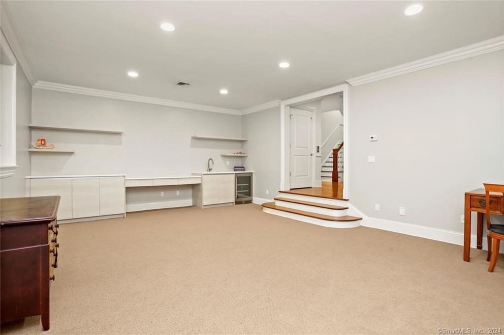 6 Maple Street 6